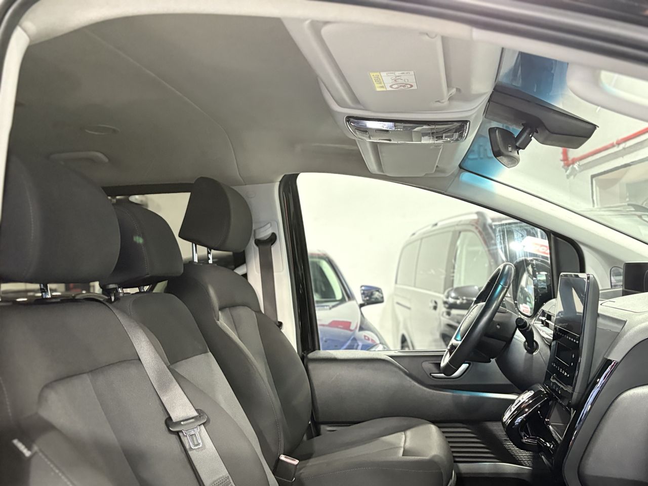 Hyundai Staria 2.2 CRDI Maxx 9S 9 PLAZAS - Foto 2