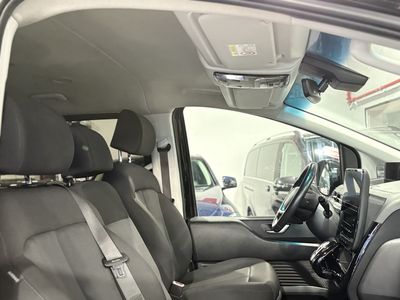 Hyundai Staria 2.2 CRDI Maxx 9S 9 PLAZAS