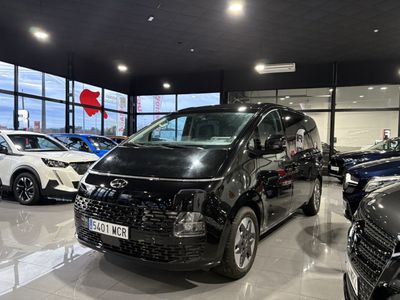 Hyundai Staria 2.2 CRDI Maxx 9S 9 PLAZAS