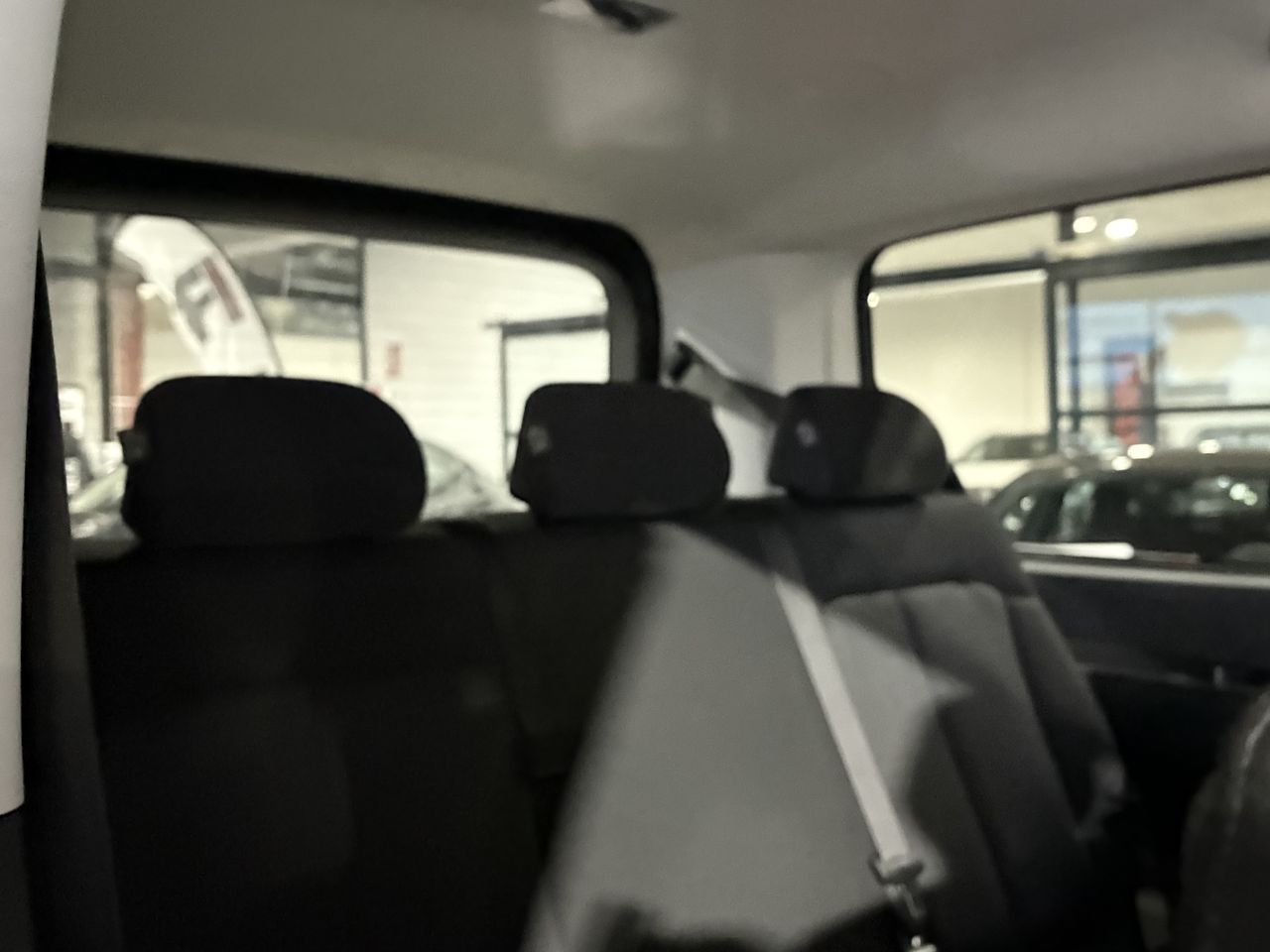 Hyundai Staria 2.2 CRDI Maxx 9S 9 PLAZAS - Foto 2