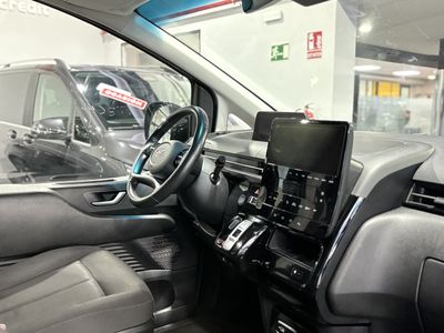 Hyundai Staria 2.2 CRDI Maxx 9S 9 PLAZAS