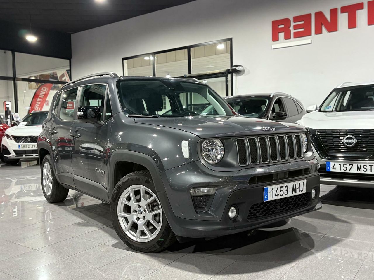 Jeep Renegade EHYBRID 1.5 96KW(130CV) LIMITED ATX GRAPHITE GREY (METALIZADO)	TELA NEGRO - Foto 2