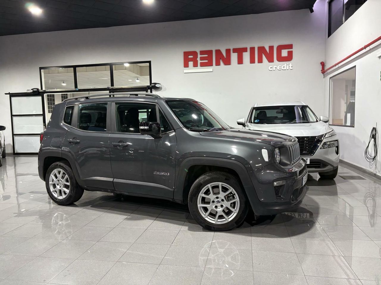 Jeep Renegade EHYBRID 1.5 96KW(130CV) LIMITED ATX GRAPHITE GREY (METALIZADO)	TELA NEGRO - Foto 2