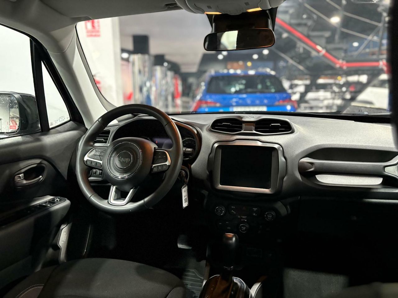 Jeep Renegade EHYBRID 1.5 96KW(130CV) LIMITED ATX GRAPHITE GREY (METALIZADO)	TELA NEGRO - Foto 2