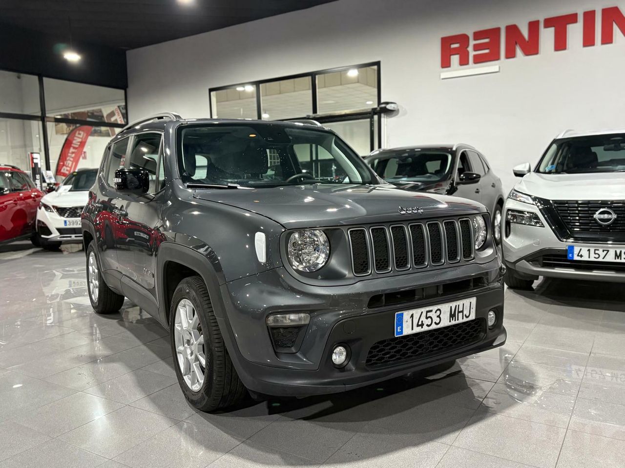 Jeep Renegade EHYBRID 1.5 96KW(130CV) LIMITED ATX GRAPHITE GREY (METALIZADO)	TELA NEGRO - Foto 2