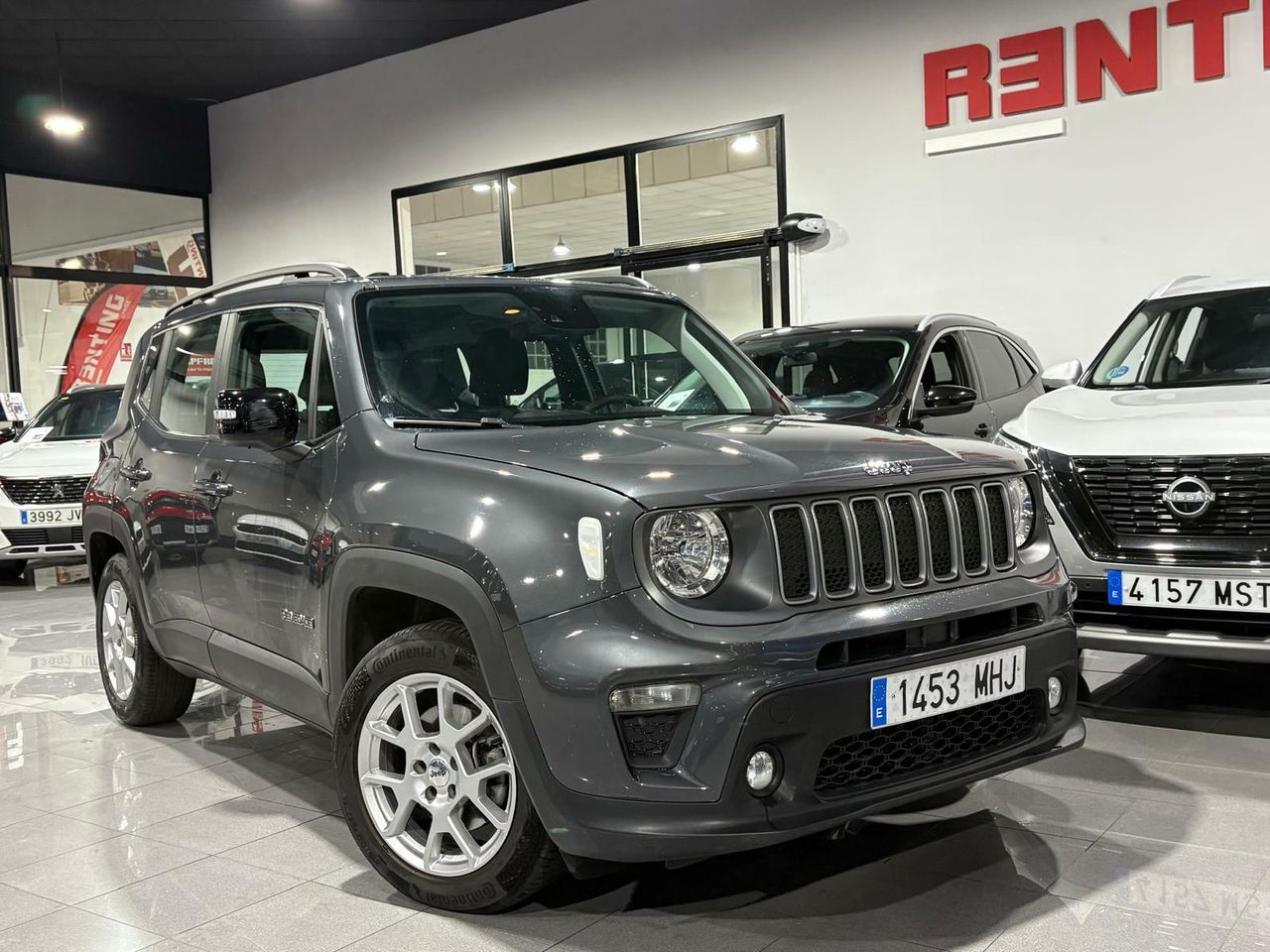 Jeep Renegade EHYBRID 1.5 96KW(130CV) LIMITED ATX GRAPHITE GREY (METALIZADO)	TELA NEGRO - Foto 2