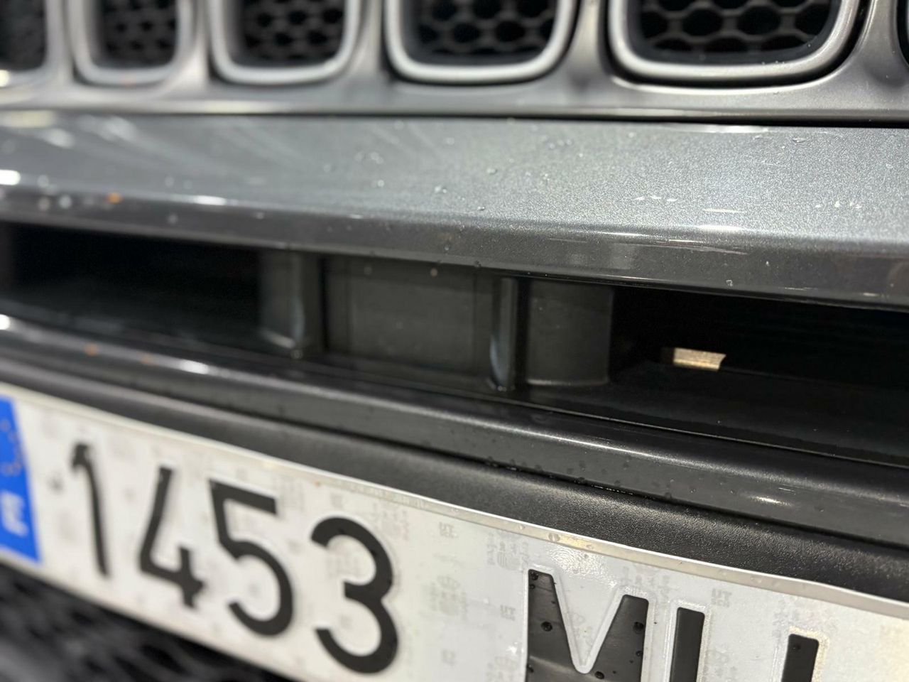 Jeep Renegade EHYBRID 1.5 96KW(130CV) LIMITED ATX GRAPHITE GREY (METALIZADO)	TELA NEGRO - Foto 2