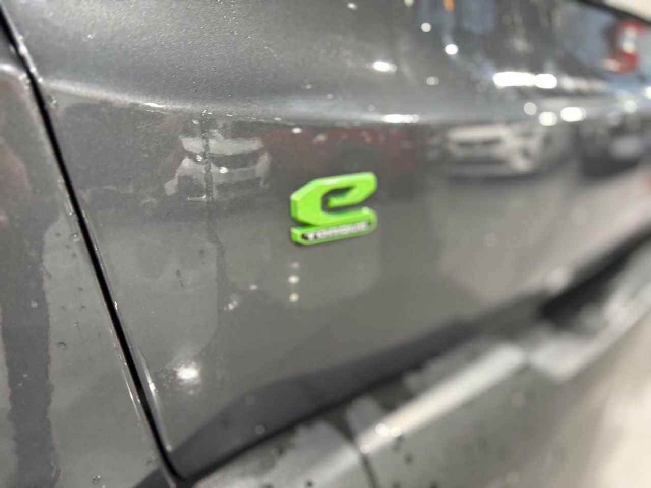 Jeep Renegade EHYBRID 1.5 96KW(130CV) LIMITED ATX GRAPHITE GREY (METALIZADO)	TELA NEGRO - Foto 2