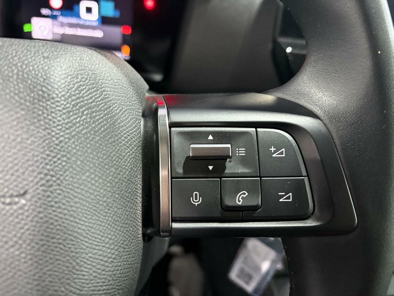 Citroën C4 PURETECH 130 S&S 6V YOU GRIS PLATINO (METALIZADO)	TELA MEANWHILE NEGRO - Foto 2