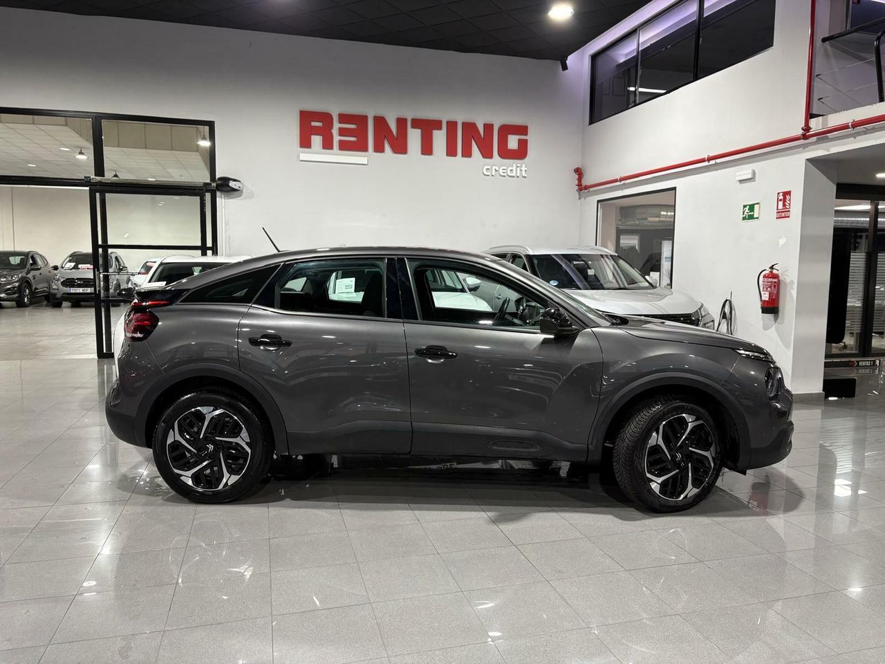 Citroën C4 PURETECH 130 S&S 6V YOU GRIS PLATINO (METALIZADO)	TELA MEANWHILE NEGRO - Foto 2
