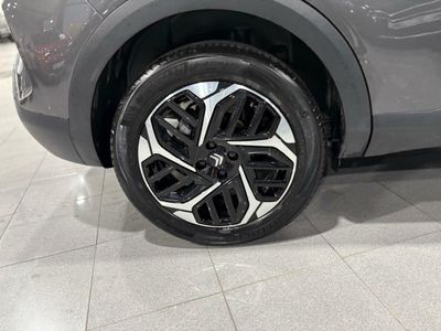 Citroën C4 PURETECH 130 S&S 6V YOU GRIS PLATINO (METALIZADO)	TELA MEANWHILE NEGRO