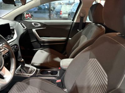 Kia XCeed 1.0 T-GDI BUSINESS 74KW 100CV BLACK PEARL (METALIZADO)	TELA NEGRA