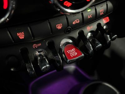 MINI Cooper COOPER 5 PUERTAS ENIGMATIC BLACK METALIZADA	TELA FIREWORK CARBON BLACK