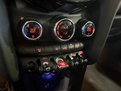 MINI Cooper COOPER 5 PUERTAS ENIGMATIC BLACK METALIZADA	TELA FIREWORK CARBON BLACK