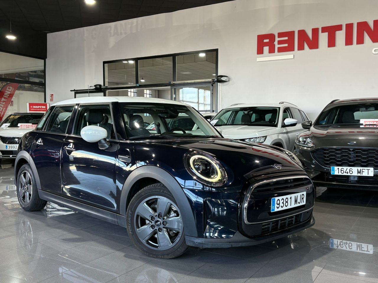 MINI Cooper COOPER 5 PUERTAS ENIGMATIC BLACK METALIZADA	TELA FIREWORK CARBON BLACK - Foto 2