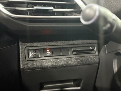 Peugeot 5008 1.5 BLUEHDI 96KW (130CV) S&S ALLURE GRIS PLATINIUM (METALIZADO)	TEP & TISSU 'COLYN' MISTRAL