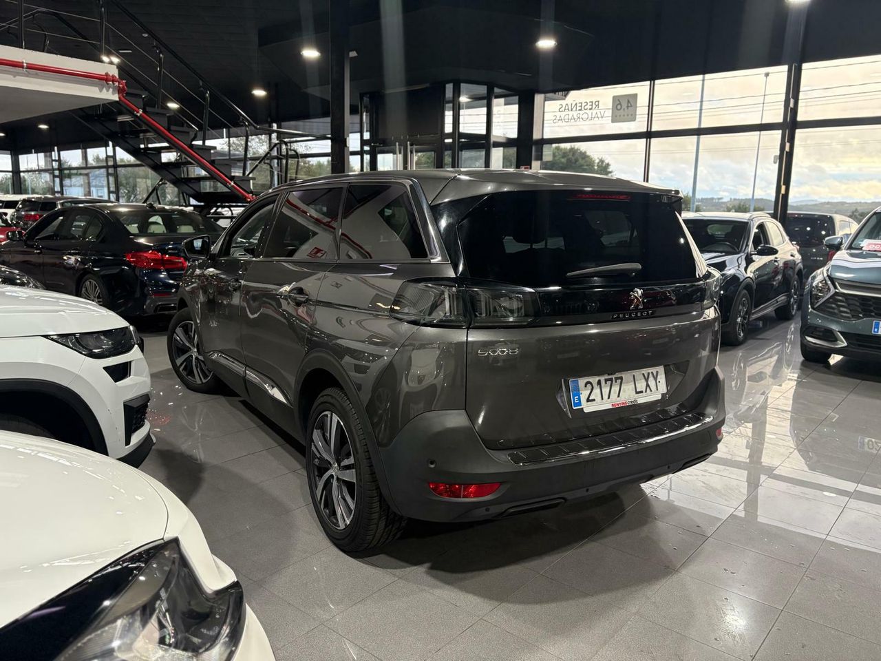 Peugeot 5008 1.5 BLUEHDI 96KW (130CV) S&S ALLURE GRIS PLATINIUM (METALIZADO)	TEP & TISSU 'COLYN' MISTRAL - Foto 2