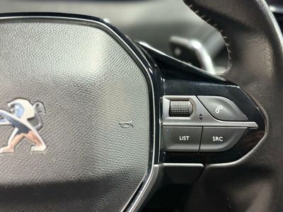 Peugeot 5008 ALLUR	1.2 PURETECH 96KW S&S ALLURE EAT8 