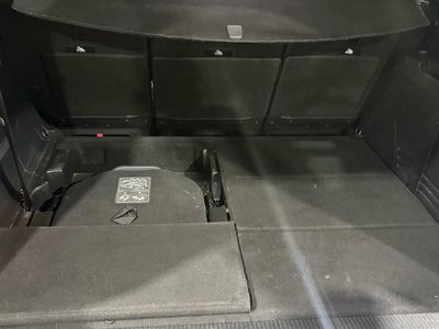 Peugeot 5008 ALLUR	1.2 PURETECH 96KW S&S ALLURE EAT8 