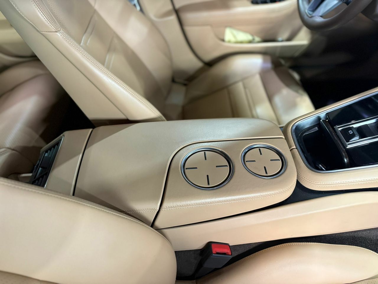 Porsche Panamera Sport Turismo 2.9i E-Hybrid  - Foto 2