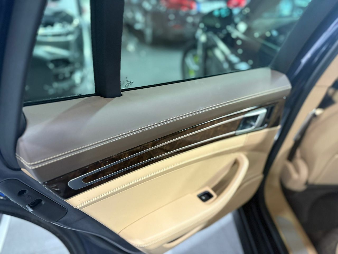 Porsche Panamera Sport Turismo 2.9i E-Hybrid  - Foto 2