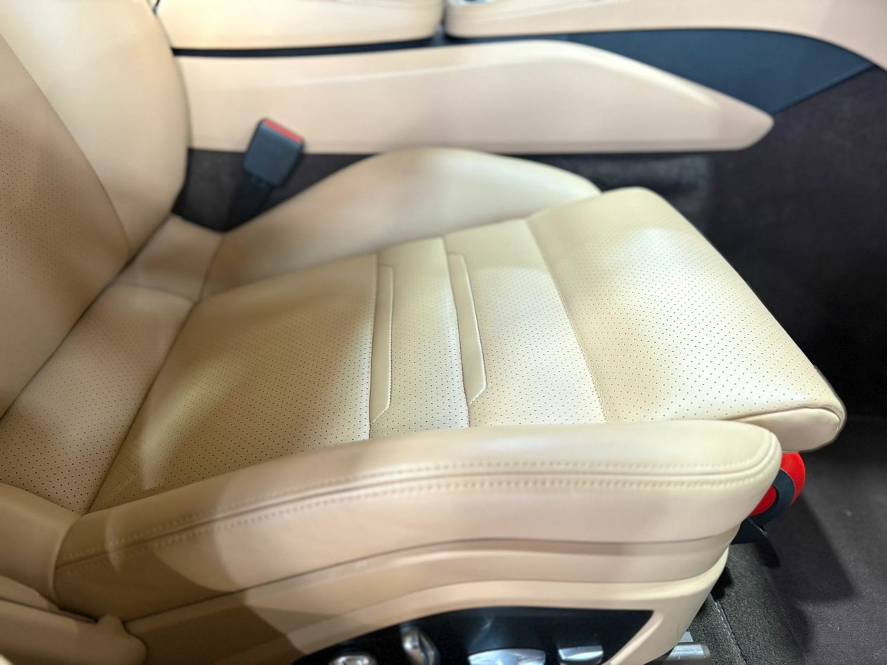 Porsche Panamera Sport Turismo 2.9i E-Hybrid  - Foto 2