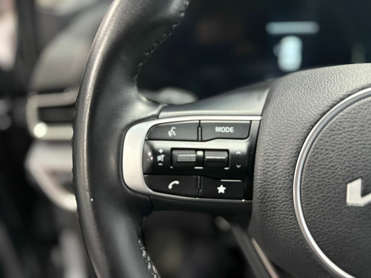 Kia Sportage DRIVE	1.6 T-GDI 118KW (160CV) DRIVE 17