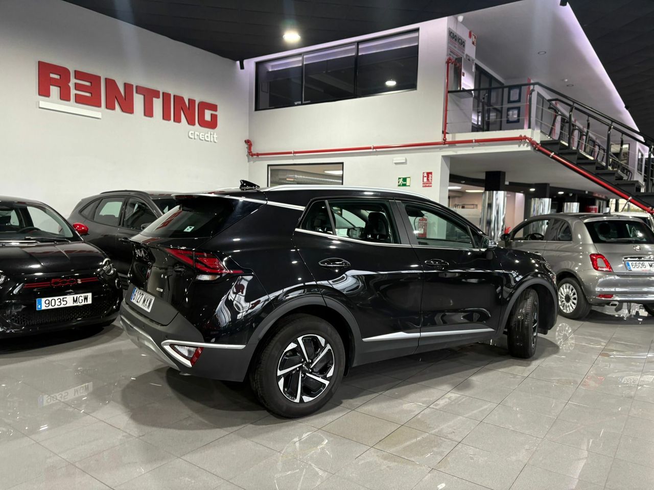 Kia Sportage Kia Sportage DRIVE 1.6 T-GDI HEV 158KW (215CV) DRIVE 4X2  - Foto 2