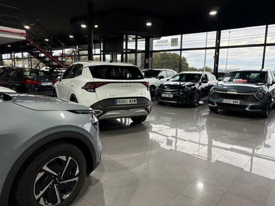 Kia Sportage Kia Sportage DRIVE 1.6 T-GDI HEV 158KW (215CV) DRIVE 4X2  PACK DESIGN