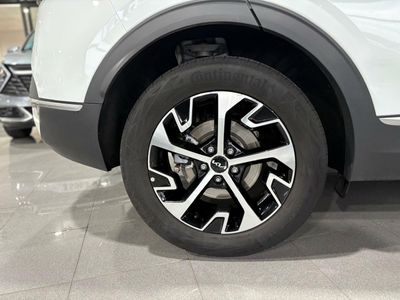 Kia Sportage Kia Sportage DRIVE 1.6 T-GDI HEV 158KW (215CV) DRIVE 4X2  PACK DESIGN