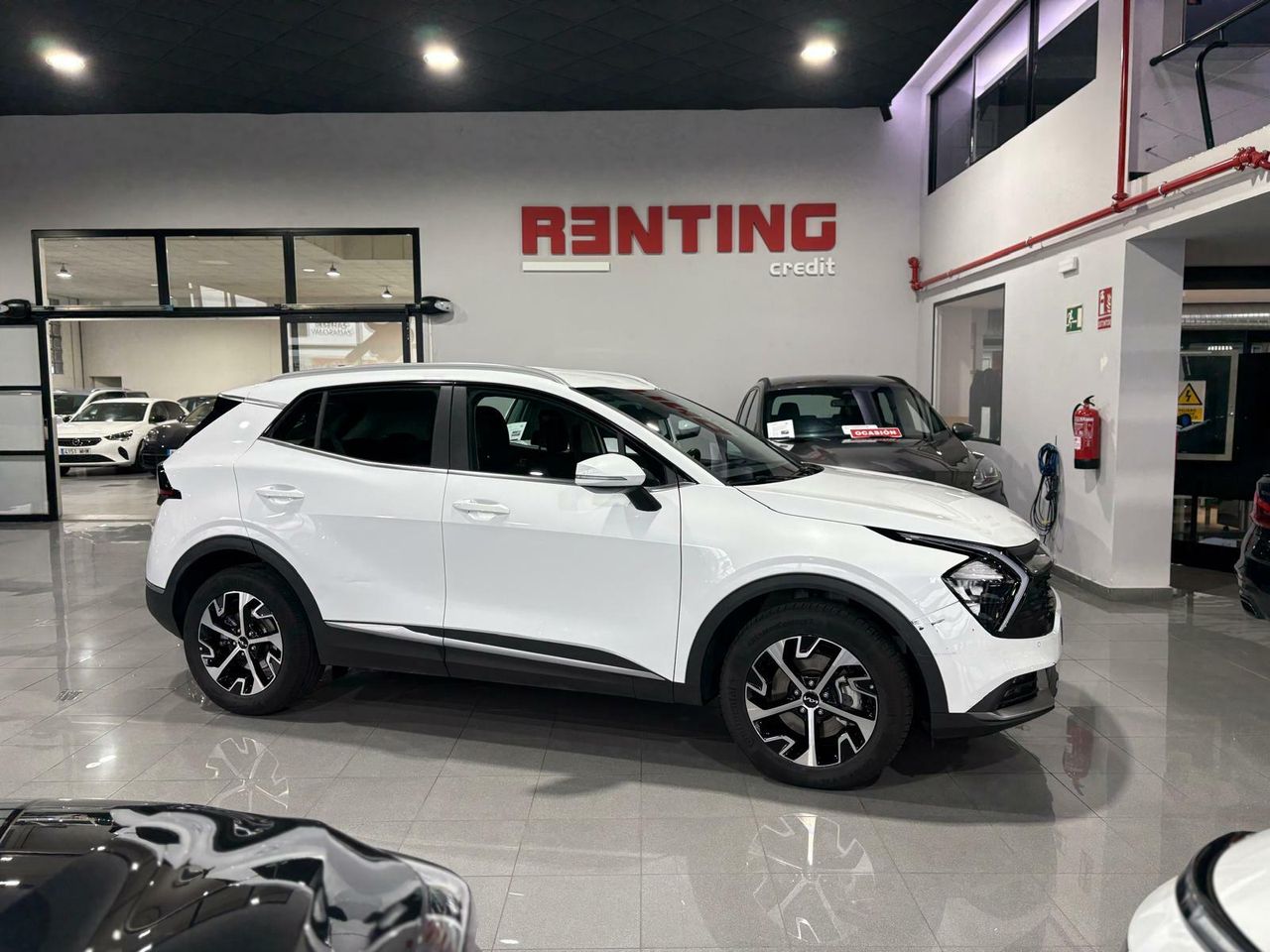 Kia Sportage Kia Sportage DRIVE 1.6 T-GDI HEV 158KW (215CV) DRIVE 4X2  PACK DESIGN - Foto 2