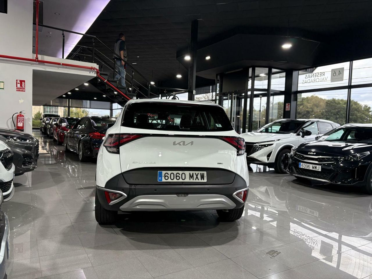 Kia Sportage Kia Sportage DRIVE 1.6 T-GDI HEV 158KW (215CV) DRIVE 4X2  PACK DESIGN - Foto 2