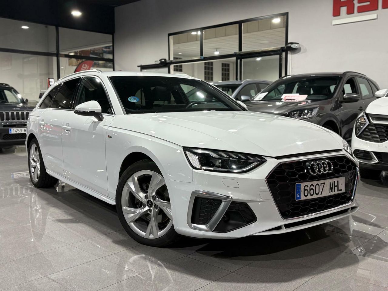 Audi A4 AVANT S LINE 35 TFSI 110KW S TRONIC BLANCO GLACIAR (METALIZADO - Foto 2
