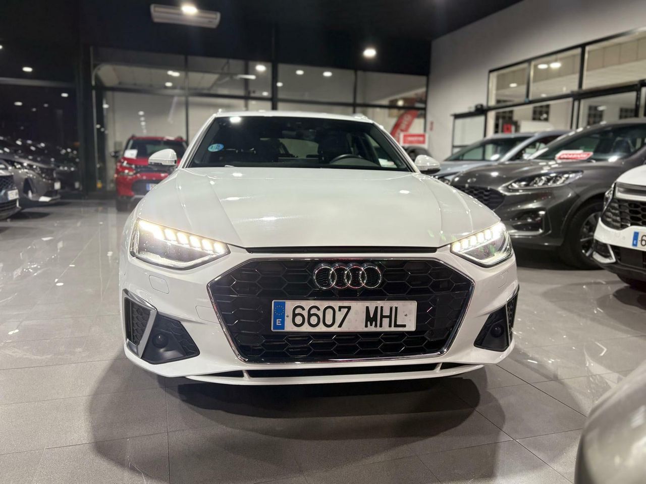 Audi A4 AVANT S LINE 35 TFSI 110KW S TRONIC BLANCO GLACIAR (METALIZADO - Foto 2