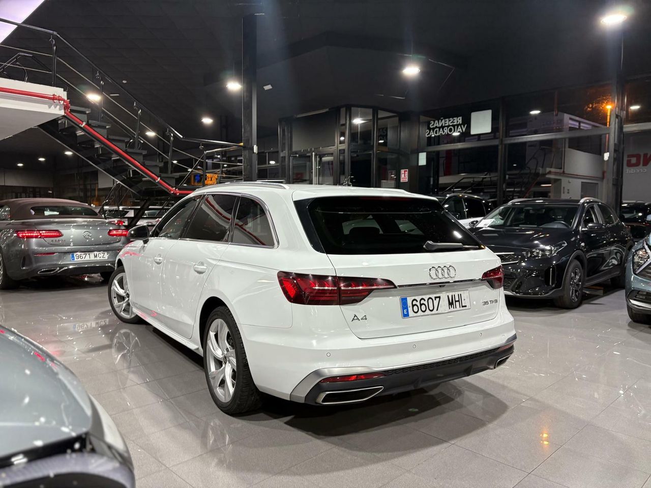 Audi A4 AVANT S LINE 35 TFSI 110KW S TRONIC BLANCO GLACIAR (METALIZADO - Foto 2