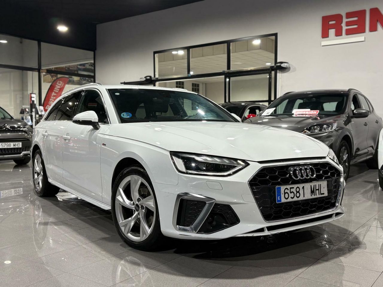 Audi A4 AVANT S LINE 35 TFSI 110KW S TRONIC BLANCO GLACIAR (METALIZADO - Foto 2