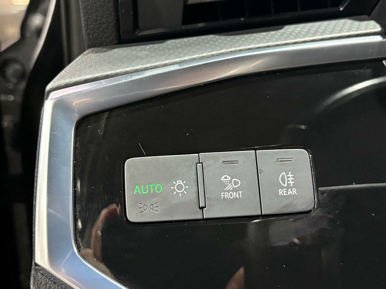 Audi Q3 ADVANCED 35 TDI 110KW (150CV) S TRONIC AZUL NAVARRA (METALIZADA - Foto 2