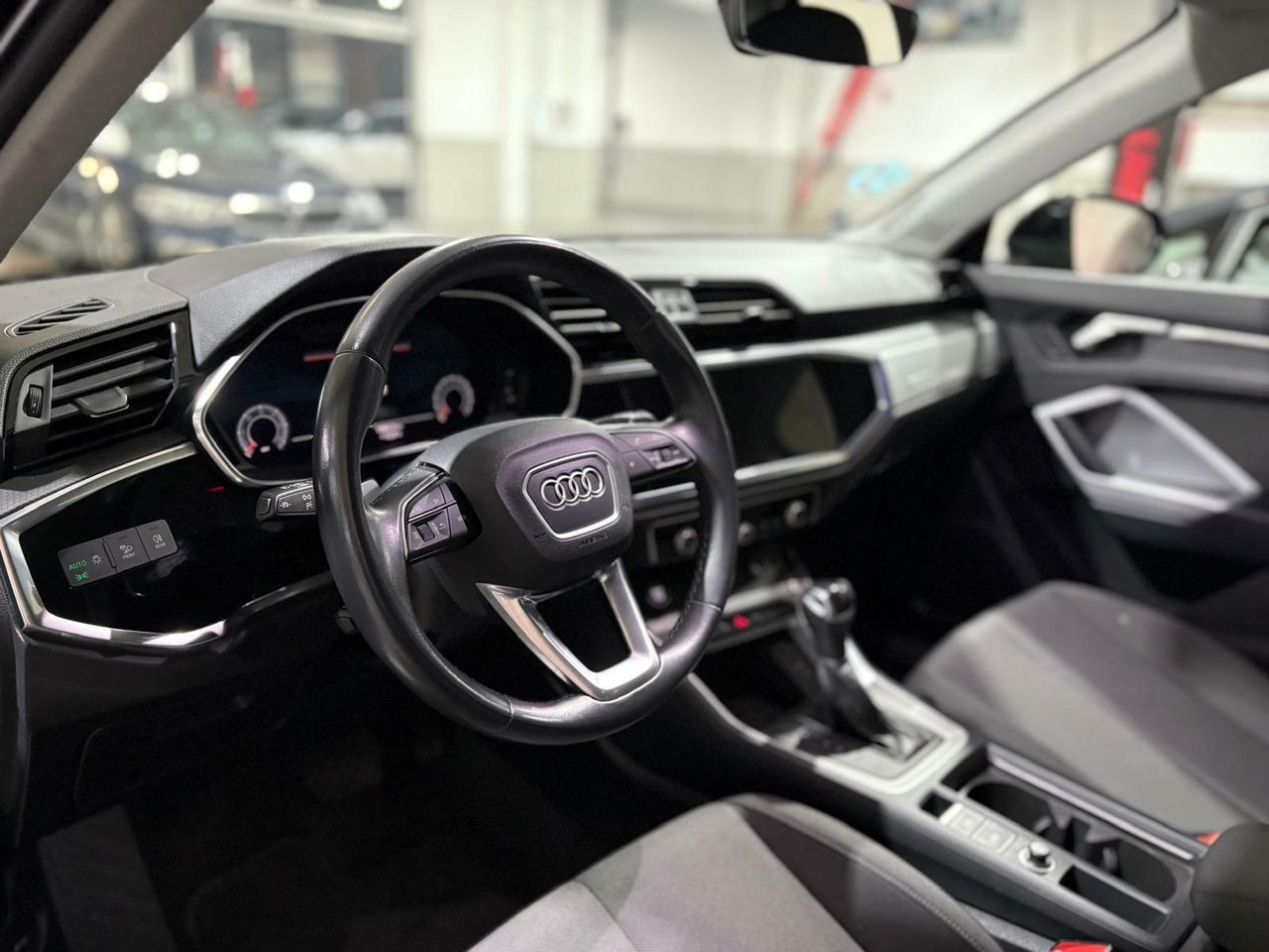 Audi Q3 ADVANCED 35 TDI 110KW (150CV) S TRONIC NEGRO MITOS (METALIZADO) - Foto 2