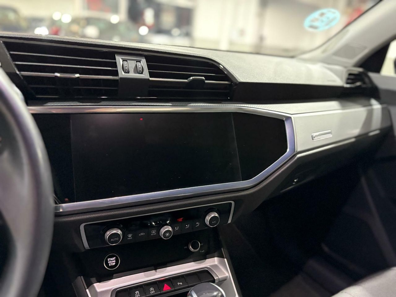 Audi Q3 ADVANCED 35 TDI 110KW (150CV) S TRONIC NEGRO MITOS (METALIZADO) - Foto 2