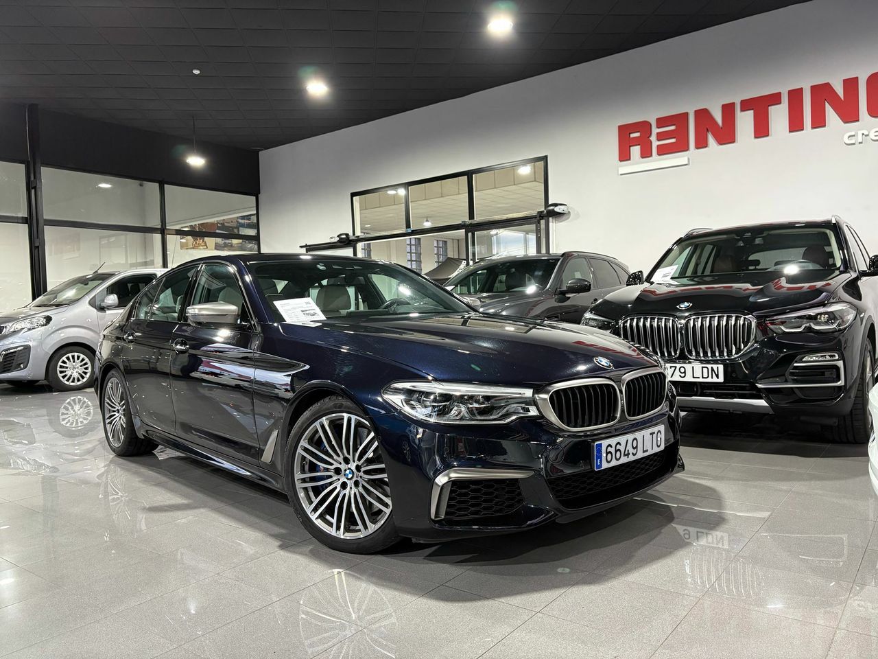 BMW Serie 5 BMW M550i xDrive Berlina M perfonmance - Foto 2