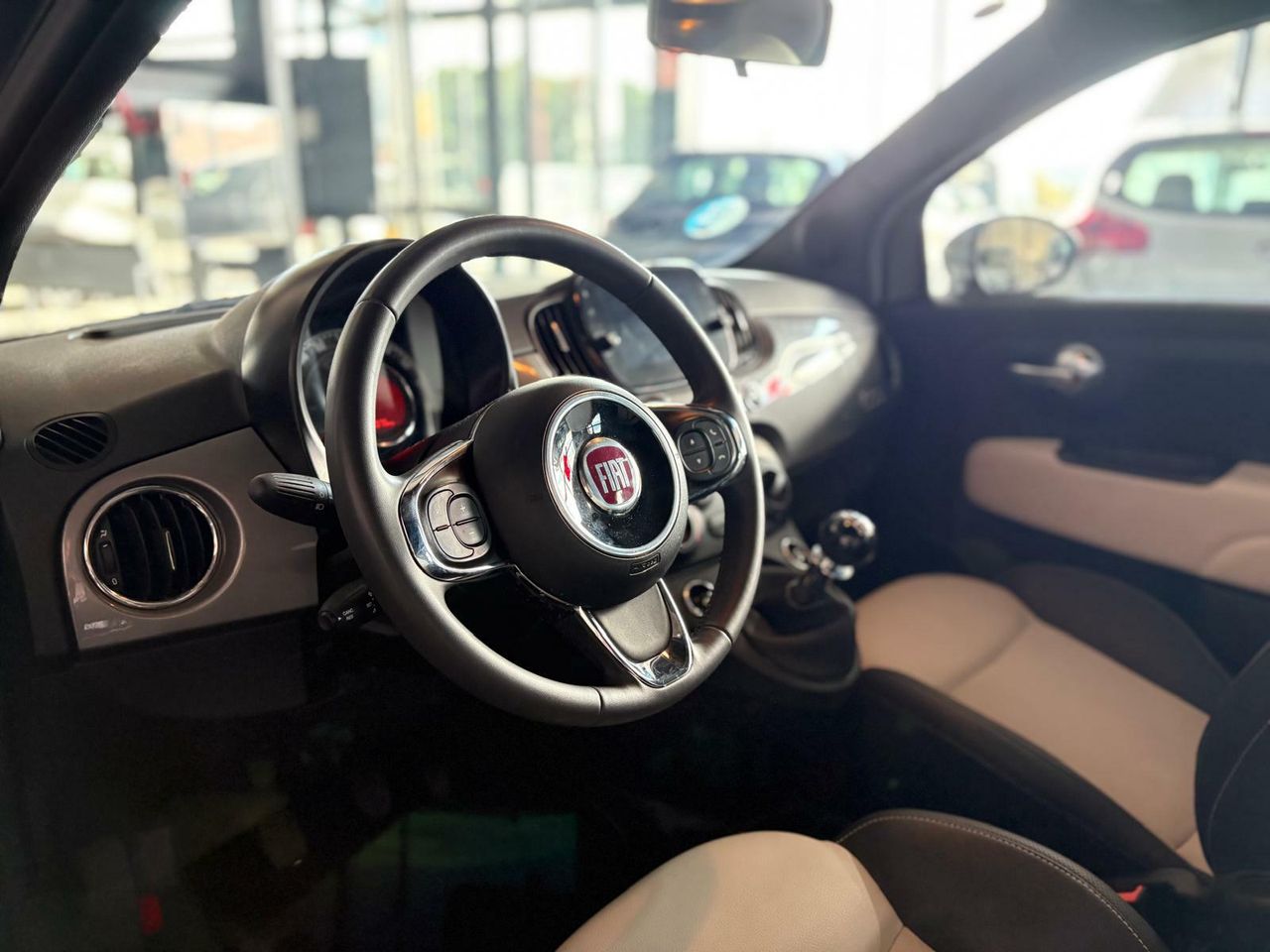 Fiat 500 DOLCEVITA 1.0 HYBRID  - Foto 2