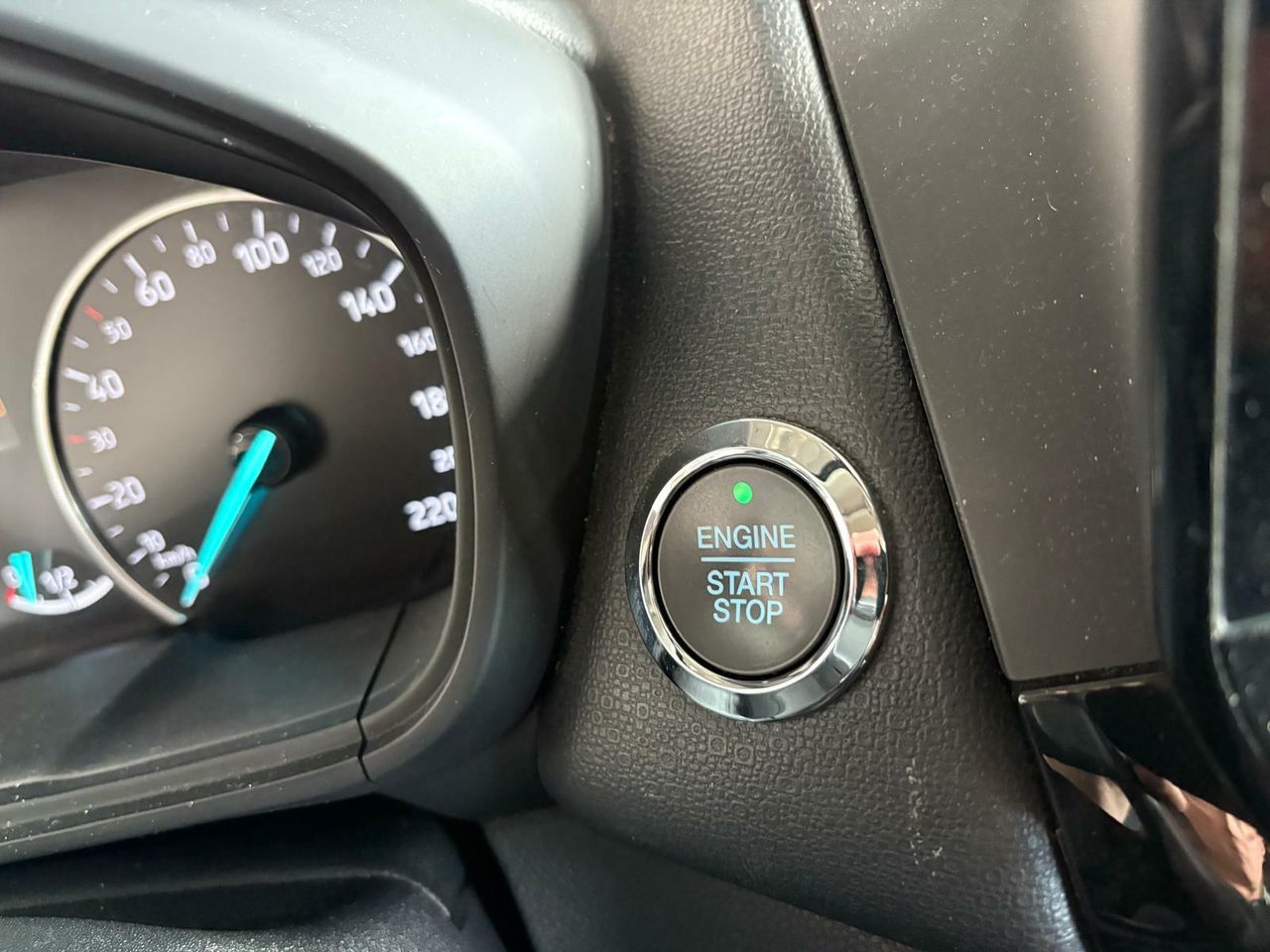 Ford Ecosport 1.0T ECOBOOST 92KW (125CV) S&S ST LINE  - Foto 2