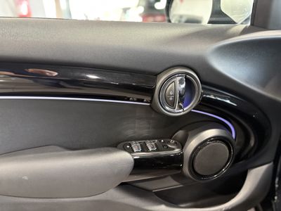 MINI Cooper COOPER 5 PUERTAS ENIGMATIC BLACK METALIZADA	TELA FIREWORK CARBON BLACK