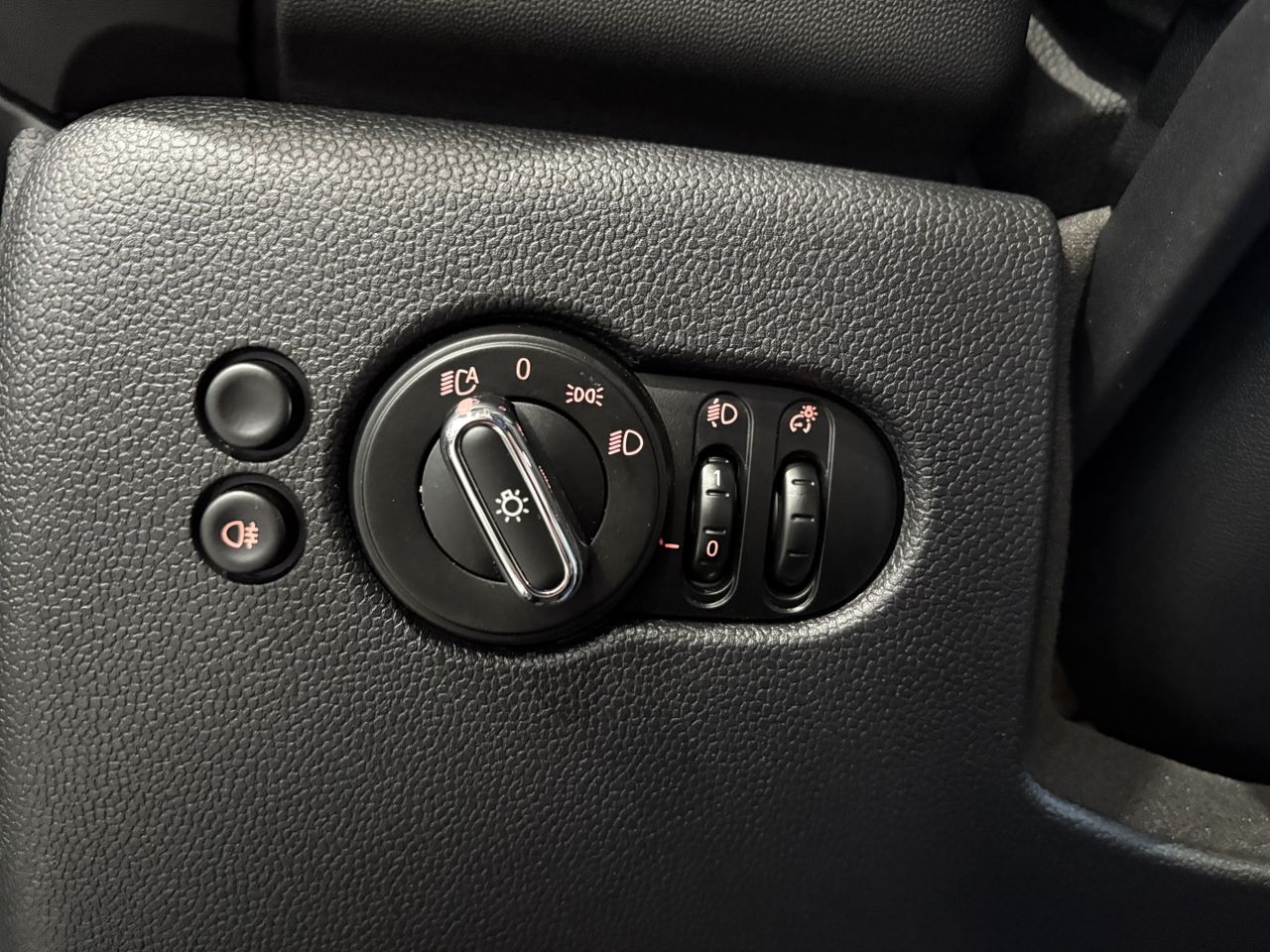 MINI Cooper COOPER 5 PUERTAS ENIGMATIC BLACK METALIZADA	TELA FIREWORK CARBON BLACK - Foto 2