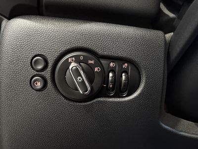 MINI Cooper COOPER 5 PUERTAS ENIGMATIC BLACK METALIZADA	TELA FIREWORK CARBON BLACK