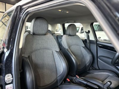 MINI Cooper COOPER 5 PUERTAS ENIGMATIC BLACK METALIZADA	TELA FIREWORK CARBON BLACK