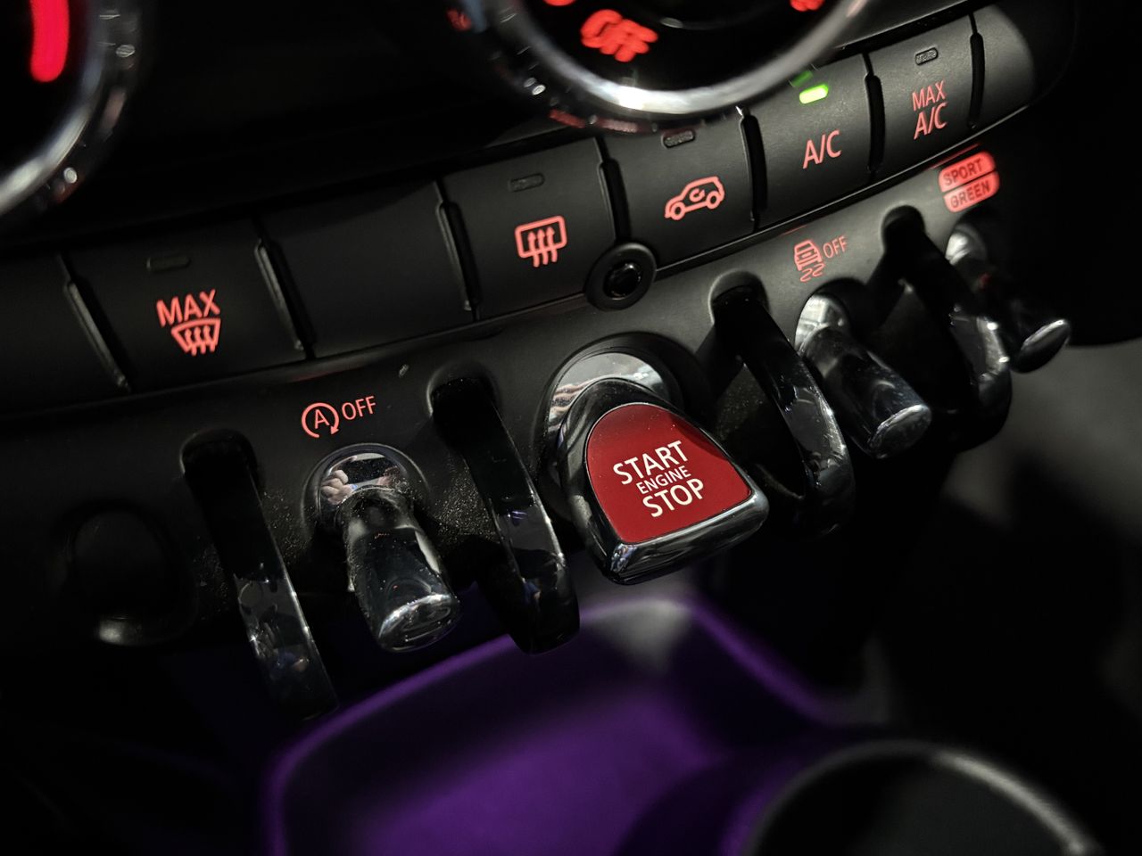 MINI Cooper COOPER 5 PUERTAS ENIGMATIC BLACK METALIZADA	TELA FIREWORK CARBON BLACK - Foto 2