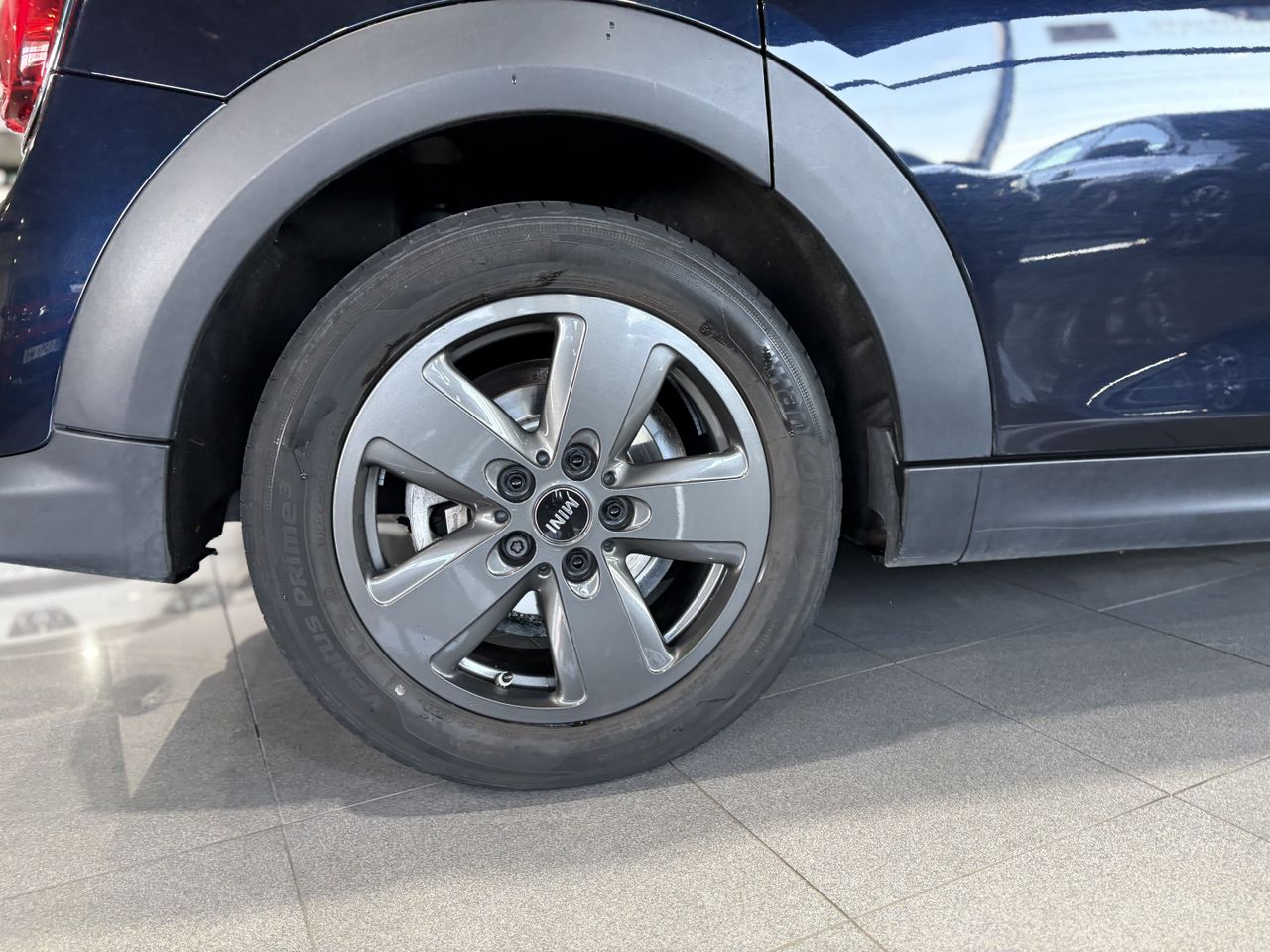 MINI Cooper COOPER 5 PUERTAS ENIGMATIC BLACK METALIZADA	TELA FIREWORK CARBON BLACK - Foto 2