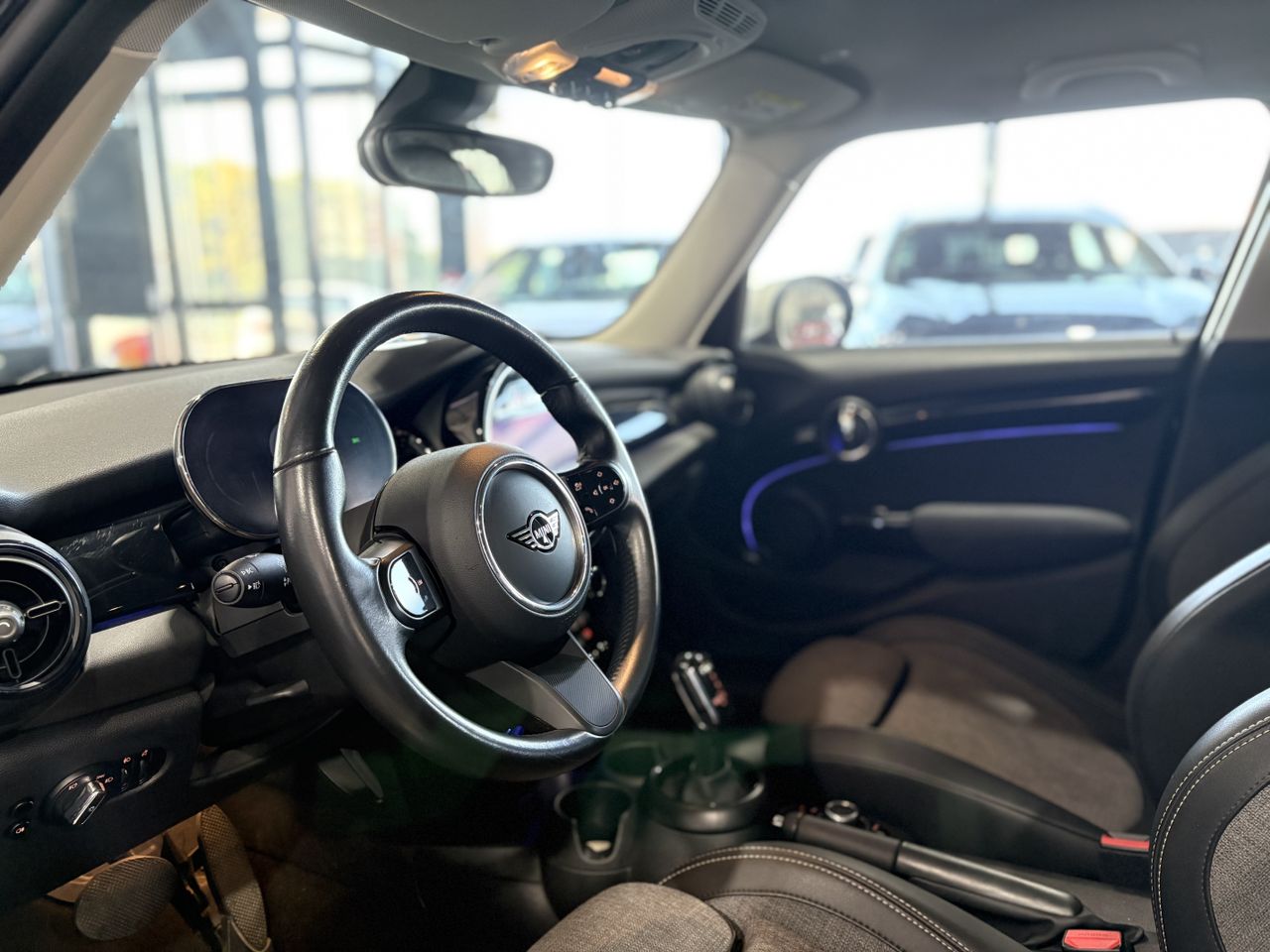 MINI Cooper COOPER 5 PUERTAS ENIGMATIC BLACK METALIZADA	TELA FIREWORK CARBON BLACK - Foto 2