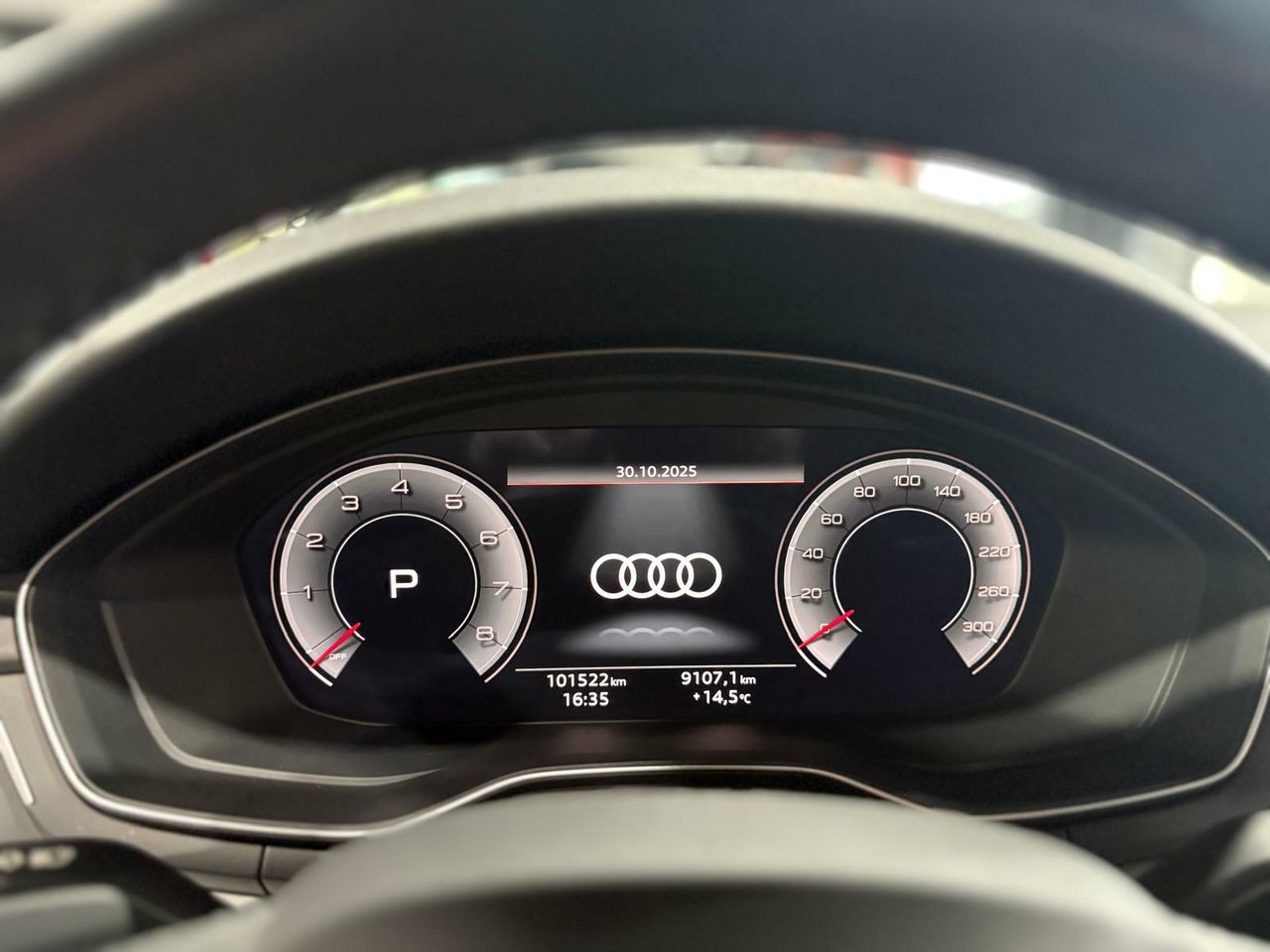 Audi A4 ADVANCED 35 TFSI 110KW (150CV) S TRONIC GRIS MANHATTAN (METALIZADO)	TELA INDEX NEGRO - Foto 2